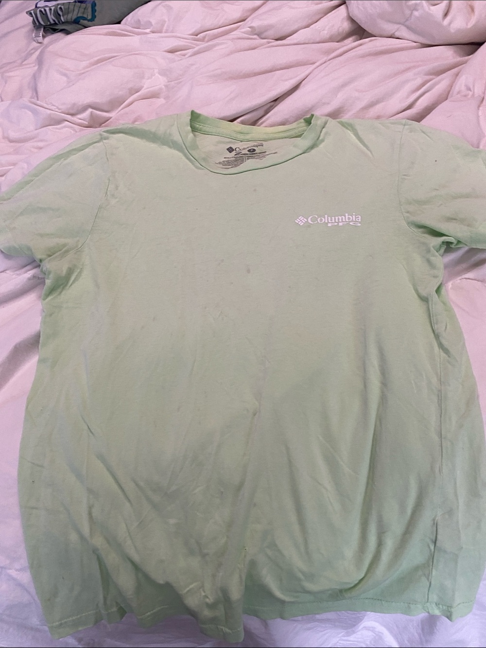 Columbia Men’s Pale Green Short-Sleeve Logo Tee